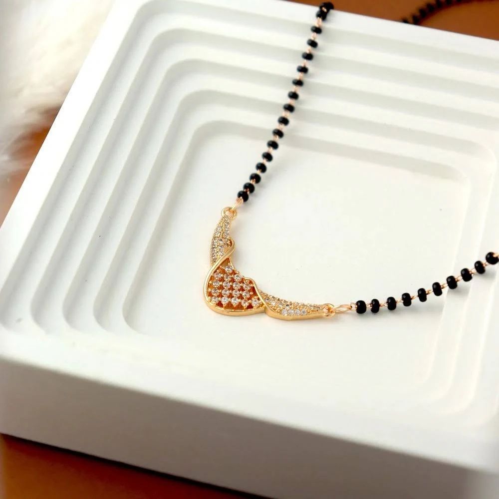 Crystal Curve Spark Mangalsutra